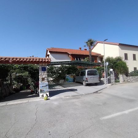 No Stress On Cres Apartment Exterior photo