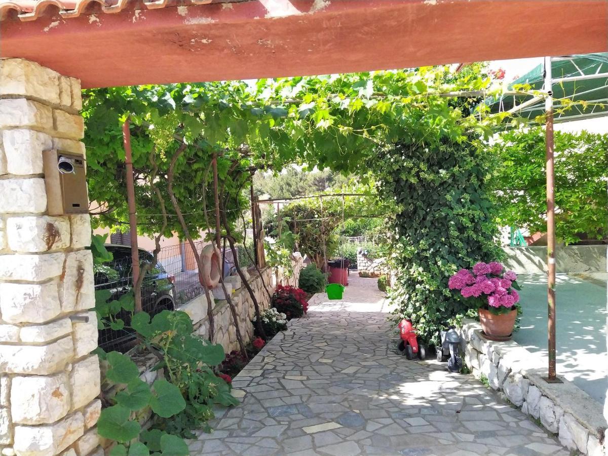 No Stress On Cres Apartment Exterior photo