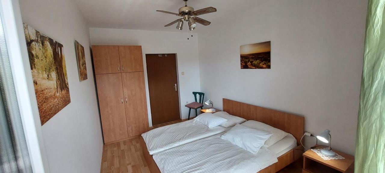 No Stress On Cres Apartment Exterior photo